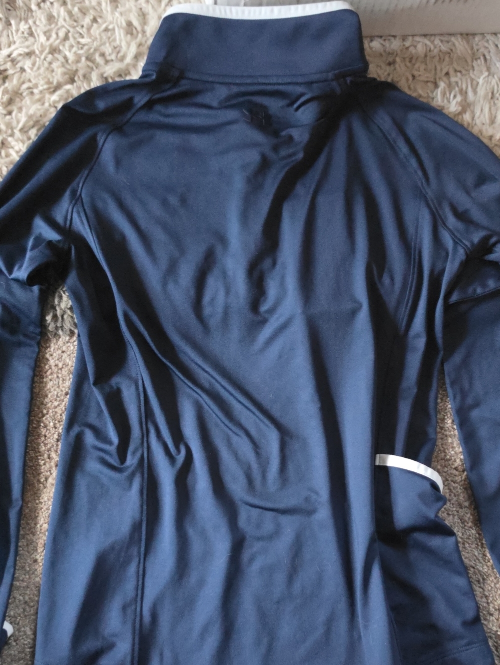 NWT Under Armour Navy Quarter-Zip Pullover with White Trim GIRLS SIZE YM. - Picture 8 of 9